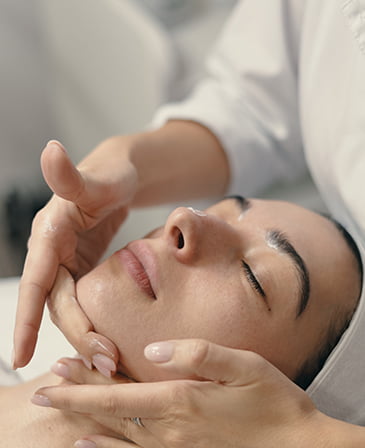 Lymphatic drainage massage
